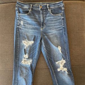 American Eagle super stretch size 10. Great condition